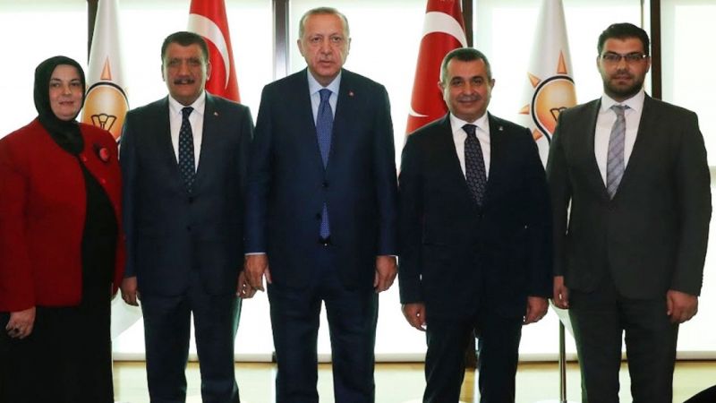 Malatyadan-Cumhurbaşkanı-Erdoğan-a-fahri-hemşehrilik-beratı1.jpg