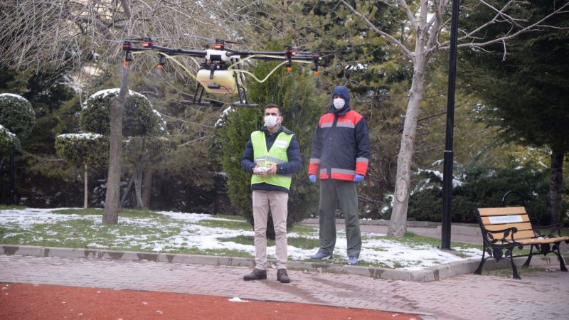 türkiye-de-bir-İlk-drone-ile-dezenfekte-Çalışmaları-2.jpg