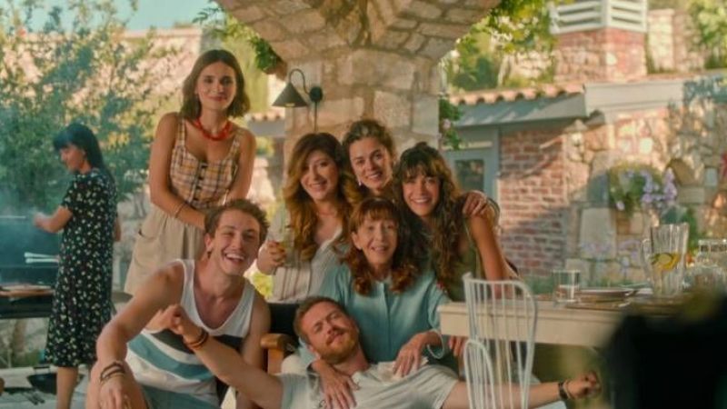 Biz Böyleyiz Filmi Nerede Çekildi? Berrak Tüzünataç Ve Engin Öztürk Filmi Biz Böyleyiz Hangi Tarihte, Ne Zaman Çekildi? Biz Böyleyiz Filmin Konusu Nedir, Oyuncuları Kimlerdir? 4