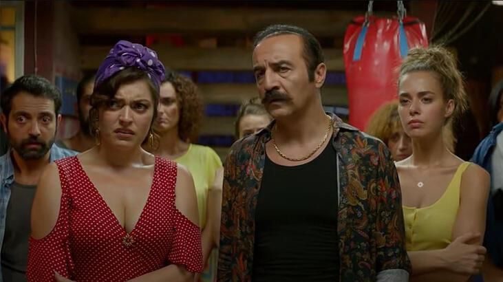 Organize İşler 2: Sazan Sarmalı Filmi Nerede Çekildi? Yılmaz Erdoğan Filmi Organize İşler 2: Sazan Sarmalı Hangi Tarihte, Ne Zaman Çekildi? Konusu Nedir, Oyuncuları Kimlerdir? 2