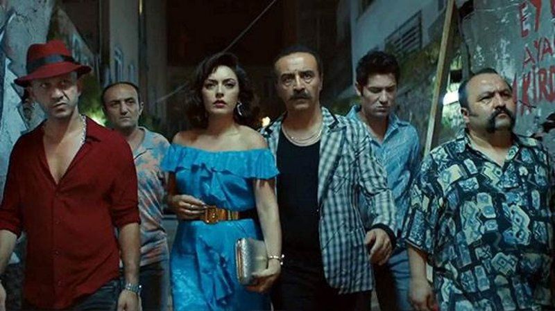 Organize İşler 2: Sazan Sarmalı Filmi Nerede Çekildi? Yılmaz Erdoğan Filmi Organize İşler 2: Sazan Sarmalı Hangi Tarihte, Ne Zaman Çekildi? Konusu Nedir, Oyuncuları Kimlerdir? 4