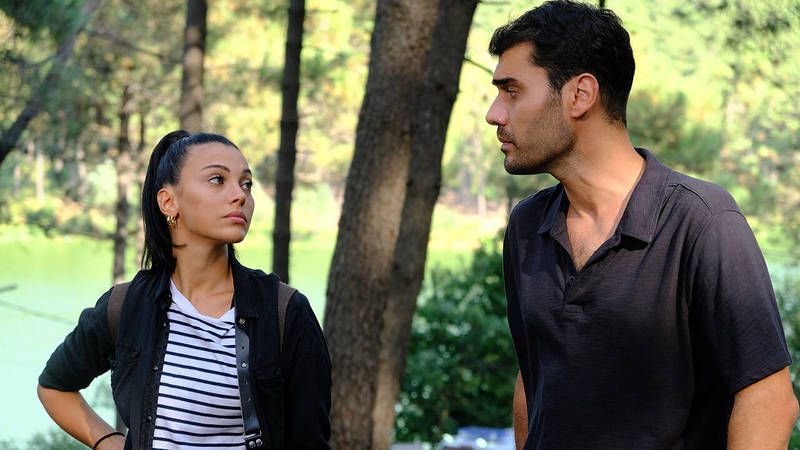Çember: Yolun Sonundaki Kız Filmi Nerede Çekildi? Çember: Yolun Sonundaki Kız Filmi Hangi Tarihte, Kaç Yılında Çevrildi? Çember: Yolun Sonundaki Kız Filmin Konusu Nedir, Oyuncuları Kimlerdir? 2