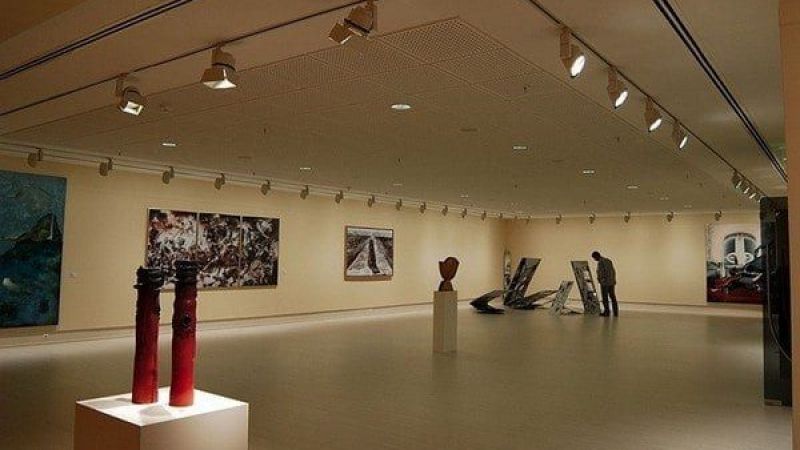 Küratör Nedir Ve Nasıl Olunur? Küratör Olmak İçin Hangi Bölüm Okunmalı? Küratör Ne Kadar Maaş Alır? 1