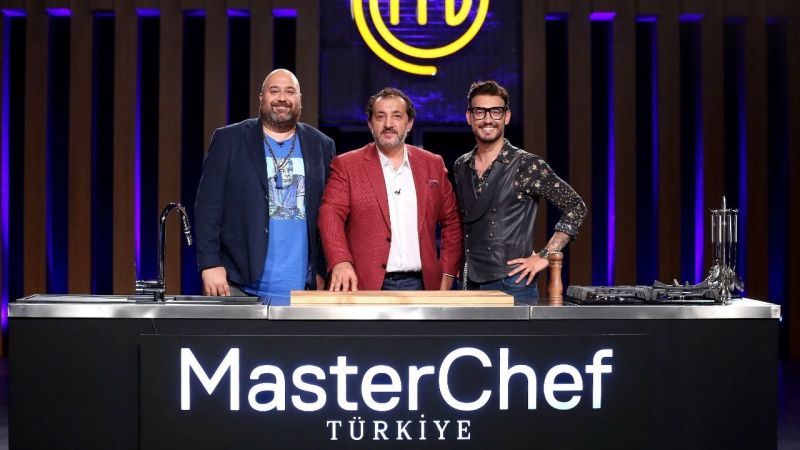 MasterChef Çekimleri Kaç Saat Sürüyor? Masterchefe Katılanlar Para Alıyor Mu? İşte MasterChef 2021 İzleyici Yorumları 3