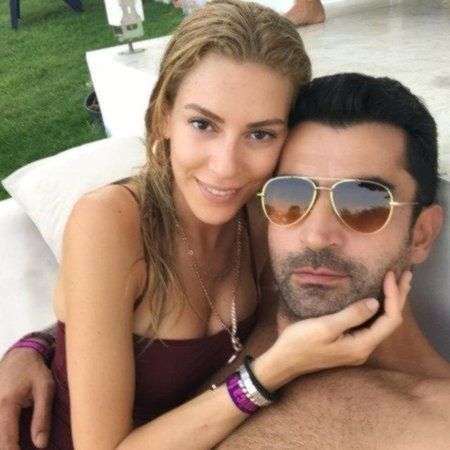 Kenan İmirzalıoğlu’nun Eşi Sinem Kobal’dan Şok Görsel! Son Halini Görenler Gözlerine İnanamıyor! “Bu Kadar Kısa Sürede, Evrim Değil Devrim Yaratmış!” 1