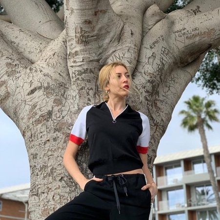 Kenan İmirzalıoğlu’nun Eşi Sinem Kobal’dan Şok Görsel! Son Halini Görenler Gözlerine İnanamıyor! “Bu Kadar Kısa Sürede, Evrim Değil Devrim Yaratmış!” 3