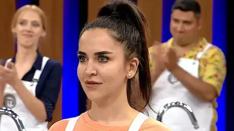 Masterchef Duygu Acarsoy’un Memleketi Çok Şaşırtacak! Herkes Ankaralı Sanıyordu! Duygu Acarsoy Kimdir, Aslen Nerelidir, Mesleği Nedir? İşte İnstagram Adresi... 4