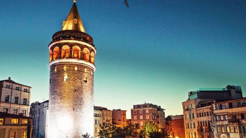 Galata Kulesi Neden Yapıldı? İşte Galata Kulesi'nin Gizemli Hikayesi... 3