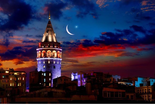Galata Kulesi Neden Yapıldı? İşte Galata Kulesi'nin Gizemli Hikayesi... 2