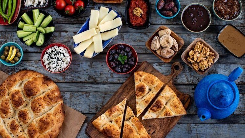 Oruç tutmak insanı zayıflatır mı? Bu Taktik En Az 5 Kilo Verdiriyor! Tek Yapmanız Gereken 45 Dakikada… 1