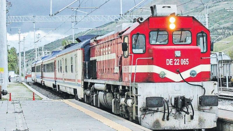 Afyon ile Ankara Arası Kaç Kilometre? Afyon'dan Ankara'ya Uçak, Otobüs, Tren ve Araba ile Gitmek Ne Kadar Sürer? 4