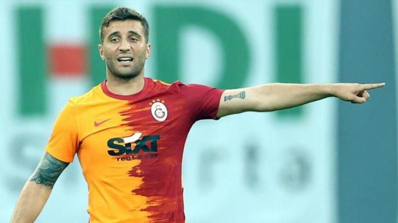 Ebru Şancı'nın Mini Elbiseli Pozları Ortalığı Salladı! Ebru Şancı Kimdir, Kiminle Evli? İşte Eşi İle Arasındaki Yaş Farkı! 3