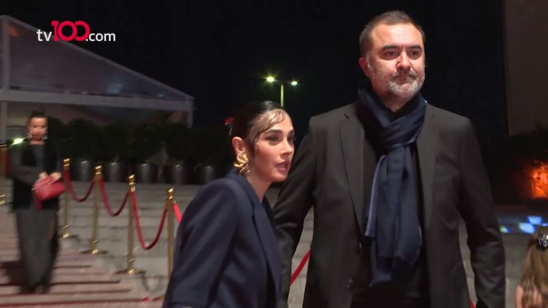 Funda Eryiğit ile Berkun Oya Evlendi! Funda Eryiğit Bakın Kaç Yaşındaymış! Duyarlar Şok Oldu! Berkun Oya İle Aralarındaki Yaş Farkı Dikkat Çekti! Meğer… 1