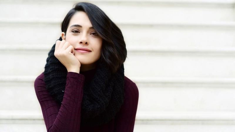 Funda Eryiğit ile Berkun Oya Evlendi! Funda Eryiğit Bakın Kaç Yaşındaymış! Duyarlar Şok Oldu! Berkun Oya İle Aralarındaki Yaş Farkı Dikkat Çekti! Meğer… 3
