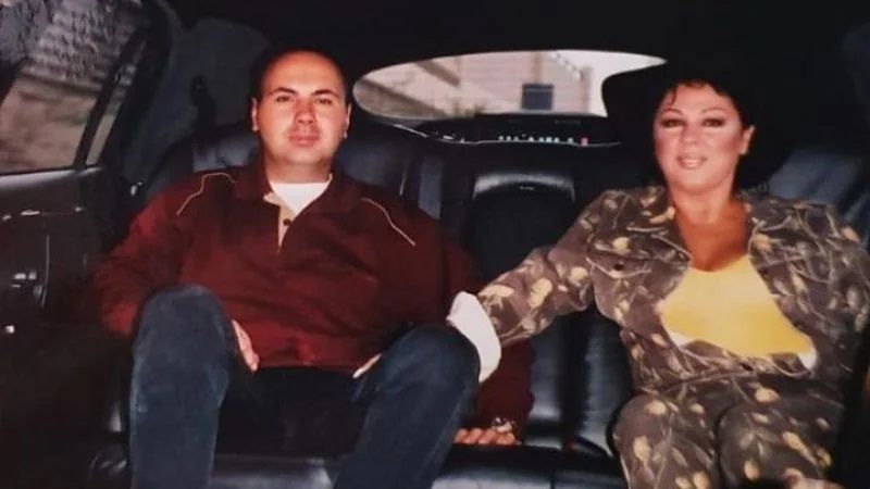 Safiye Soyman Meğer Gözlerden Uzak Bir Kızı Varmış! Ümran Erler Kimdir? Ümran Erler Ne İş Yapıyor? Ümran Erler Kaç Yaşında? 3