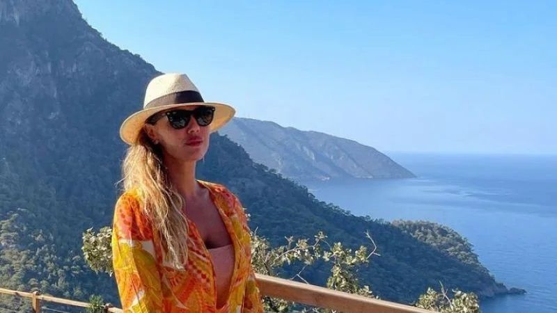 Safiye Soyman Meğer Gözlerden Uzak Bir Kızı Varmış! Ümran Erler Kimdir? Ümran Erler Ne İş Yapıyor? Ümran Erler Kaç Yaşında? 4