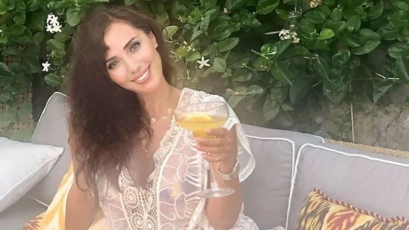 Safiye Soyman Meğer Gözlerden Uzak Bir Kızı Varmış! Ümran Erler Kimdir? Ümran Erler Ne İş Yapıyor? Ümran Erler Kaç Yaşında? 2