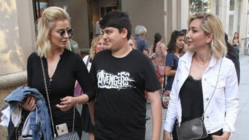 Songül Karlı’nın Oğlu Efe Furkan Gümüş Kimdir? Annesinin Dekoltelerinden Rahatsızdı… Efe Furkan Gümüş’ün Yaşını Duyan Şok Oldu! 2