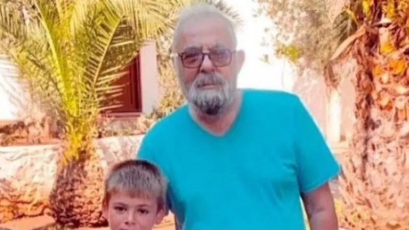 77 Yaşındaki Ferdi Tayfur’un Son Halini Görenler Tanıyamadı! Yıllar Acımamış! “Ne Oldu Sana Kral!” Yıllara Seni Çok Üzmüş… Yorumlar Gırla! 3