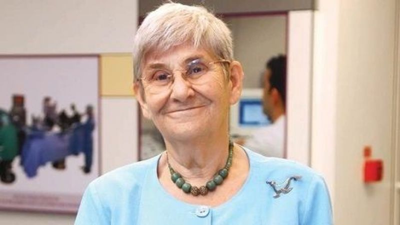 Anne Eli Değmiş Köfte Tadını Arayanlar: İşin Püf Noktası Açıklandı! Hem Sağlık hem Lezzet Katıyor... Canan Karatay Tavsiye Etti! 1
