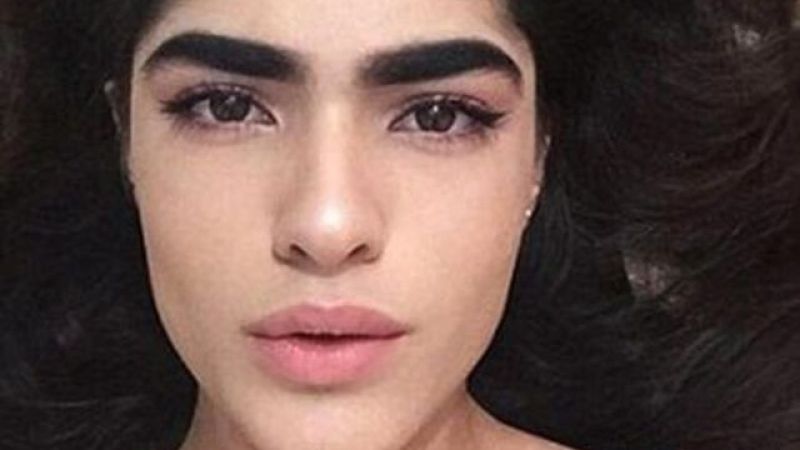 Doğuştan Kalın Kaşlı Ama Kavisli Kadın Burçlar Belli Oldu! Meğer Çekici Oluyorlarmış! İşte Erkeklerin Beğendiği Gür Kaşı Olan O Burçlar… 4