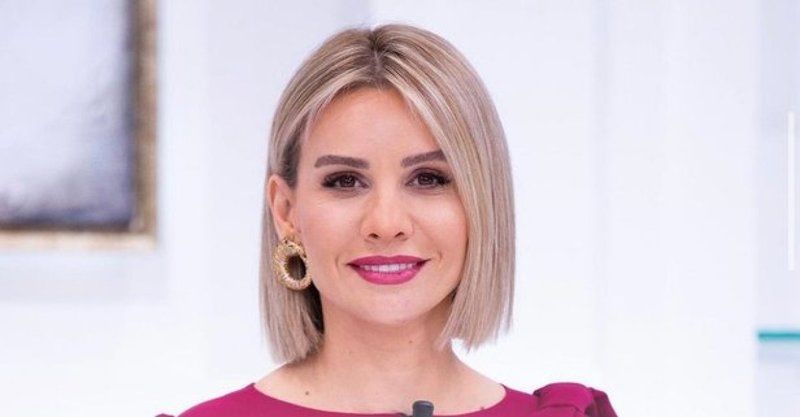 Esra Erol’un Bu Yıl ATV’den Alacağı Para Dudak Uçuklatıyor! Sezon Başlamadan Ücreti Belirtti; Ne 600 Bin, Ne 800 Bin… “Yok Artık Esra Sende!” 1