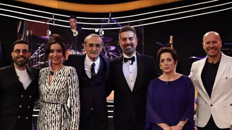 Sen Türkülerini Söyle Sunucusu ve Jüri üyeleri kimdir? Sen Türkülerini Söyle Hangi Kanalda, Hangi Gün Saat Kaçta Başlıyor? 3