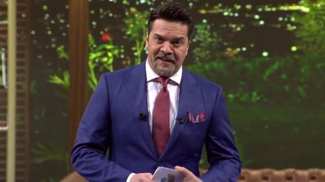 Beyazıt Öztürk’ün Evlenmeme Sebebi Milyonları Şok Etti! Perde Arkasından Cüneyt Arkın Çıkınca; Herkes Ne Diyeceğini Şaşırdı! 1