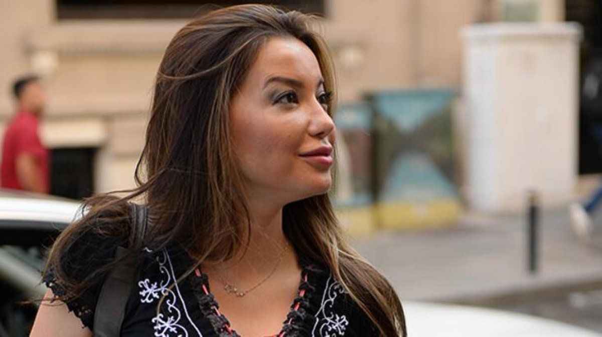 Ünlü Psikolog Esra Ezmeci'nin Eski Halini Görenler Şaştı Kaldı! Psikolog Esra Ezmeci Kaç Yaşında Evli Mi? İşte Estetiksiz O Hali 3