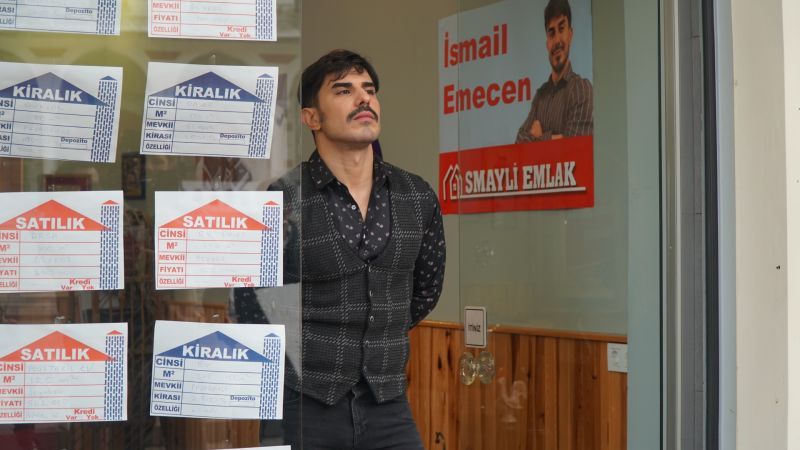 Naz Evi Filmi Nerede Çekildi? Naz Evi Filmi Konusu Nedir, Oyuncu Kadrosunda Kimler Var? Naz Evi Naz Kim? 4