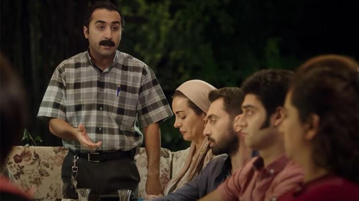 Dedemin Fişi Filmi Nerede Çekildi? Doğa Rutkay, İrem Sak ve Özge Borak Filmi Dedemin Fişi Ne Zaman, Hangi Tarihte Çekildi? Dedemin Fişi Filminin Konusu Nedir, Oyuncuları Kimlerdir? 3