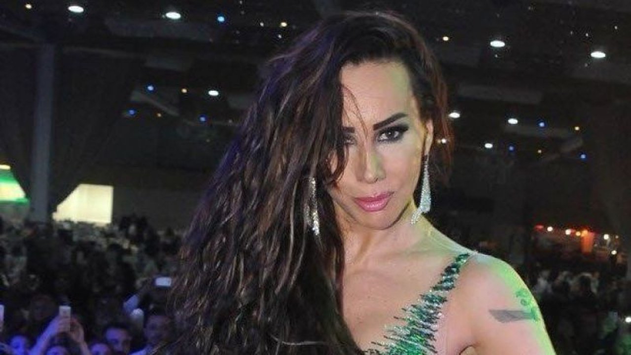 İbrahim Tatlıses’in Gözbebeği Asena’nın Son Hali Şok Etti! Mesleğini Değiştirmişti; Öyle Bir Dans Etti Ki, Gören “Geri Dön!” Dedi...