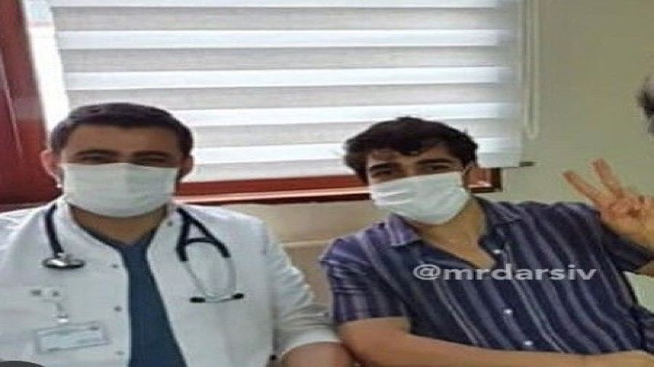 Kızlar Kalbinize Dikkat! Mert Ramazan Demir’in Kardeşleri Kendisinden Bile Yakışıklı Çıktı! Hepsi Boy Boy Dizilip…
