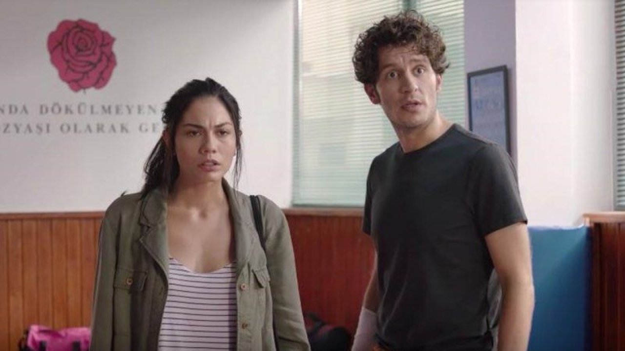 Demet Özdemir’in Oynadığı “Sen Kiminle Dans Ediyorsun” Nerede Çekildi? Sen Kiminle Dans Ediyorsun Filmin Konusu Nedir? İşte Sen Kiminle Dans Ediyorsun Oyuncu Kadrosu…