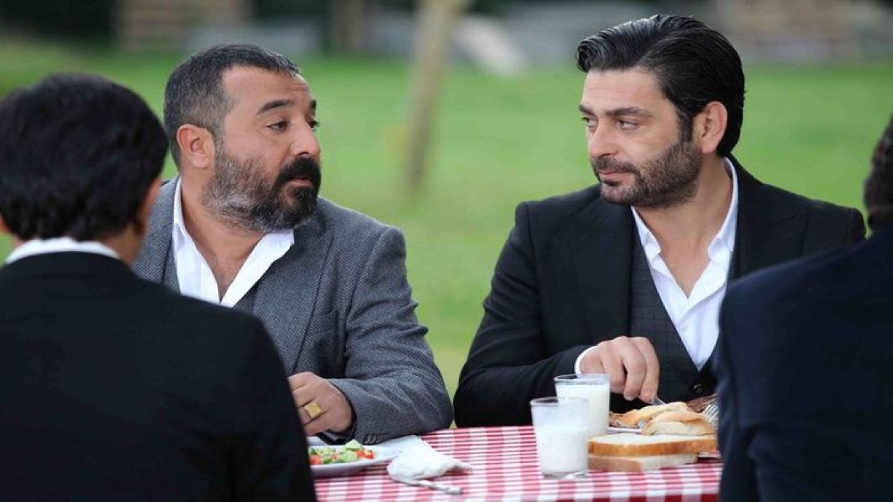 Aman Reis Duymasın Nerede Çekildi? Ozan Akbaba ve Mustafa Üstündağ Filmi Aman Reis Duymasın Ne Zaman, Hangi Tarihte Çekildi? Oyuncuları Kimlerdir?