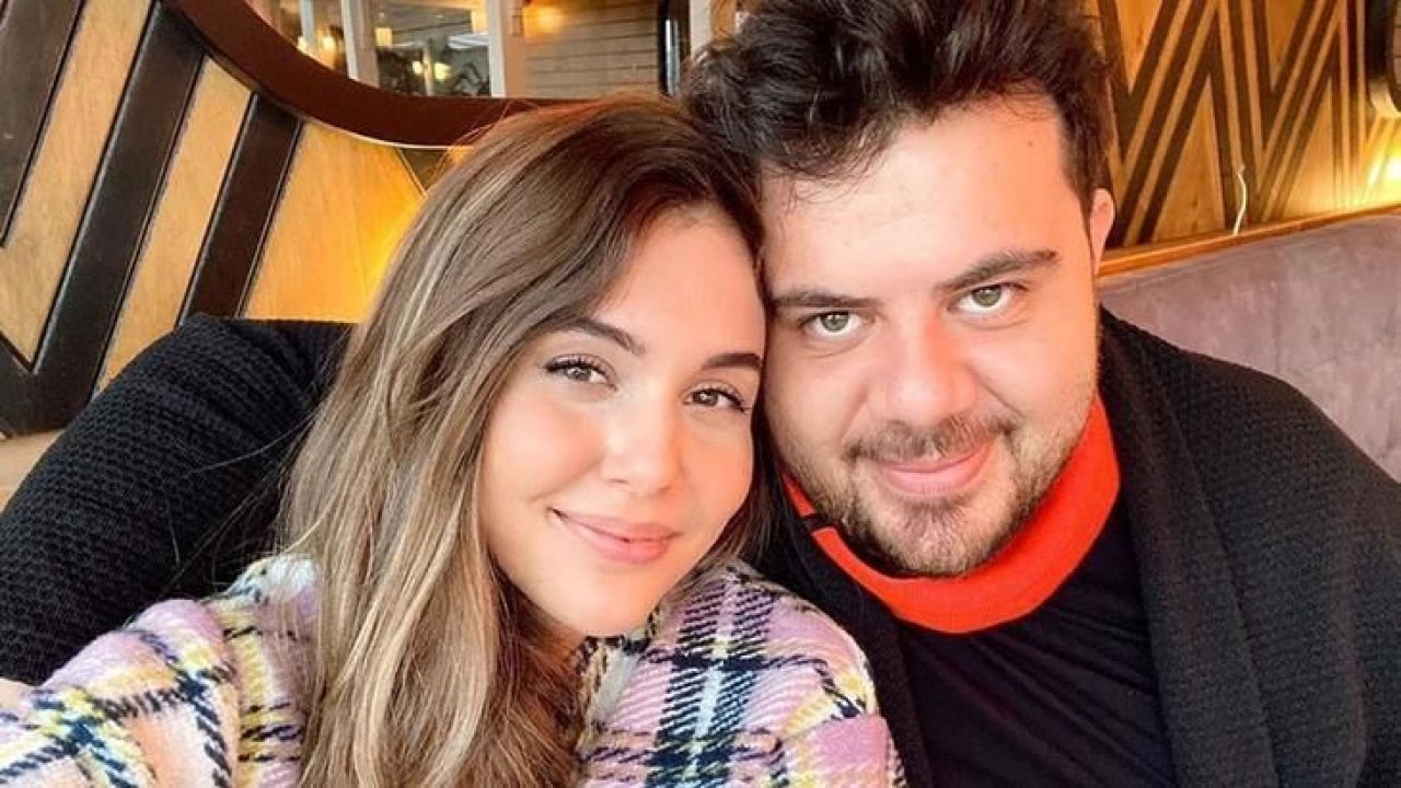 Eser Yenenler'in Eşi Berfu Yenenler Bakın Kaç Yaşındaymış? Gerçeği Duyan İnanamadı! Eşi Eser Yenenler İle Yaş Farkı Dikkat Çekti