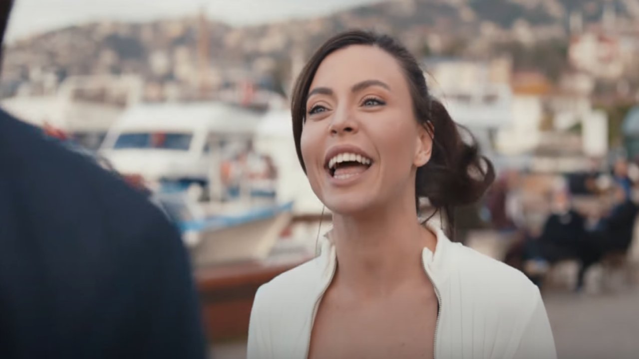 Naz Evi Filmi Nerede Çekildi? Naz Evi Filmi Konusu Nedir, Oyuncu Kadrosunda Kimler Var? Naz Evi Naz Kim?