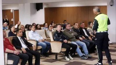 Yenimahalle'deki O Eğitimde Herkes Şoke Oldu: Bildiğiniz Tüm Sürücülük Kurallarını Unutun!