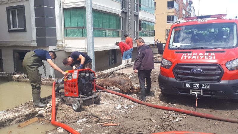Türkiye’de en çok tutulan takım hangisi? Şampiyon Kim Olacak...