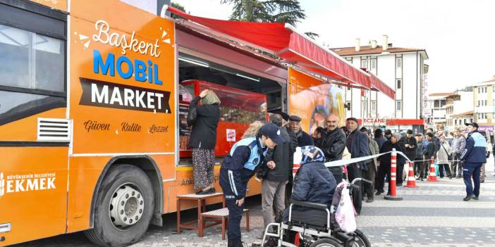 Başkentliler Akın Ediyor: Uygun Fiyatlı Et Satışı Hangi İlçede, Saat Kaçta? İşte Güncel Mobil Market Takvimi.