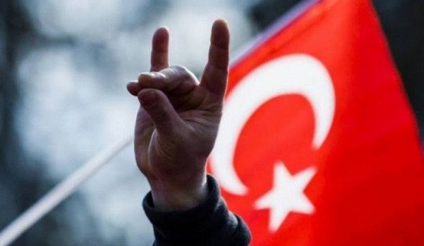 Bozkurt işareti nedir? Ne anlama geliyor? İşte Bozkurt işaretinin tarihçesi…